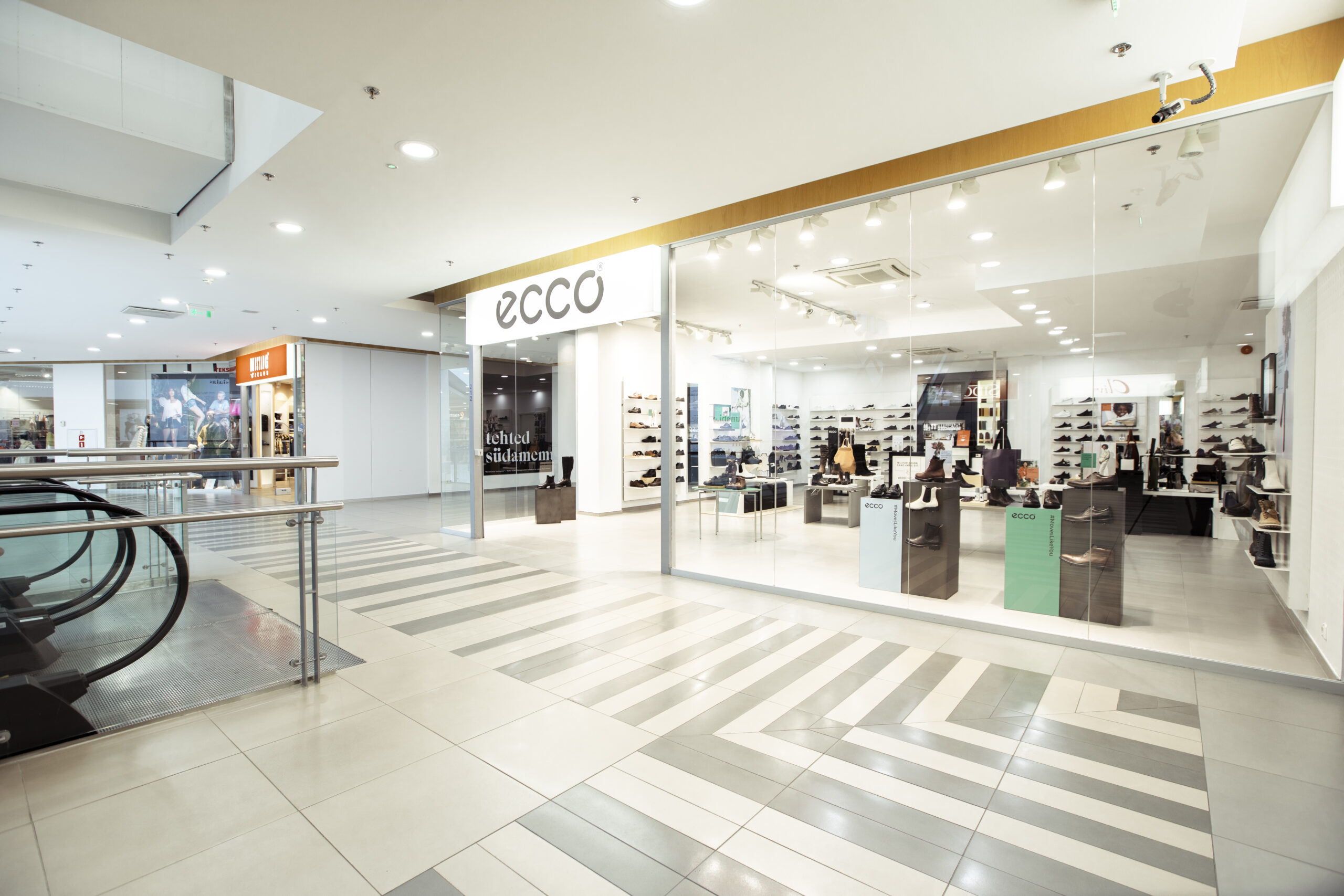 Ecco westfield store