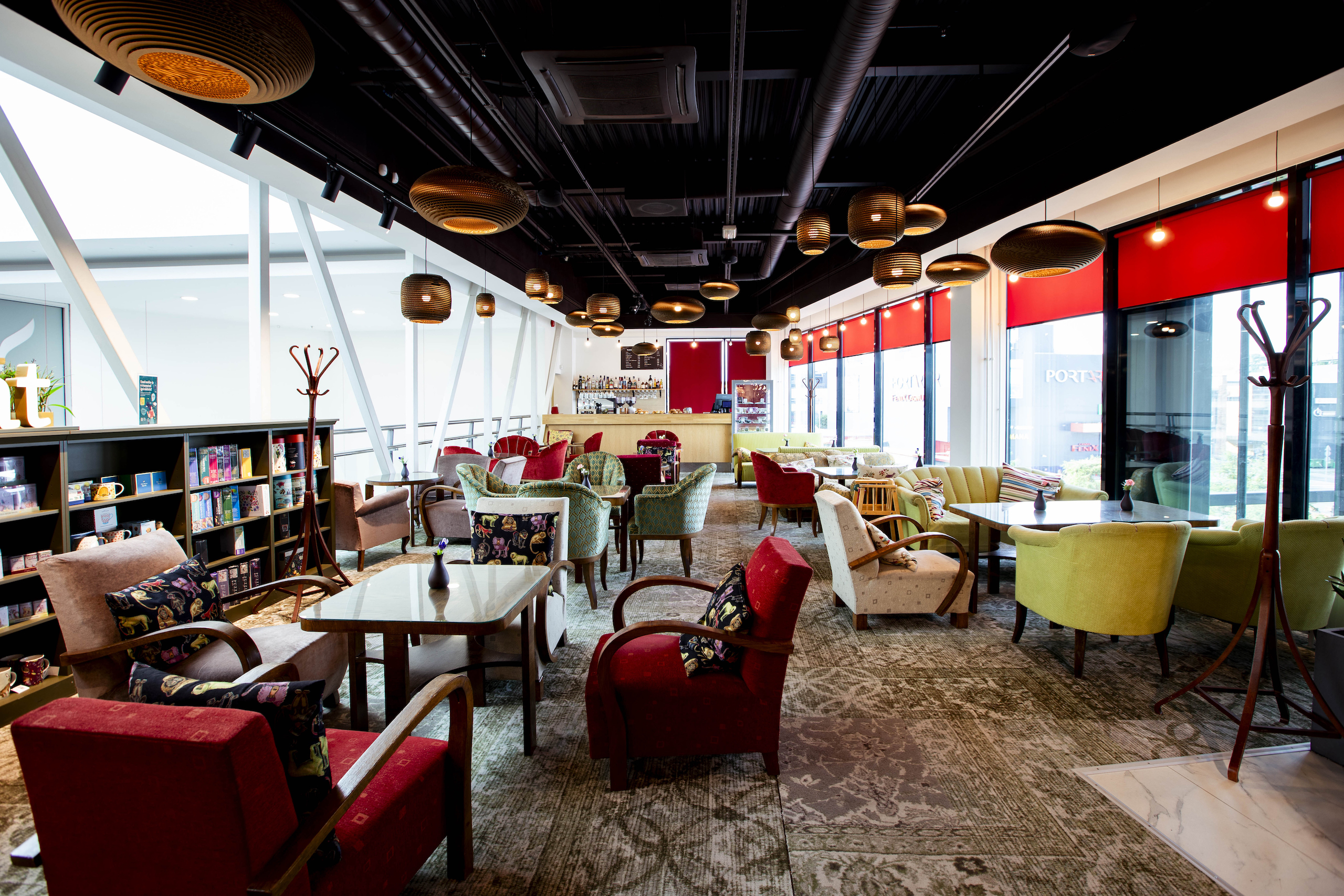 Cafe Piano